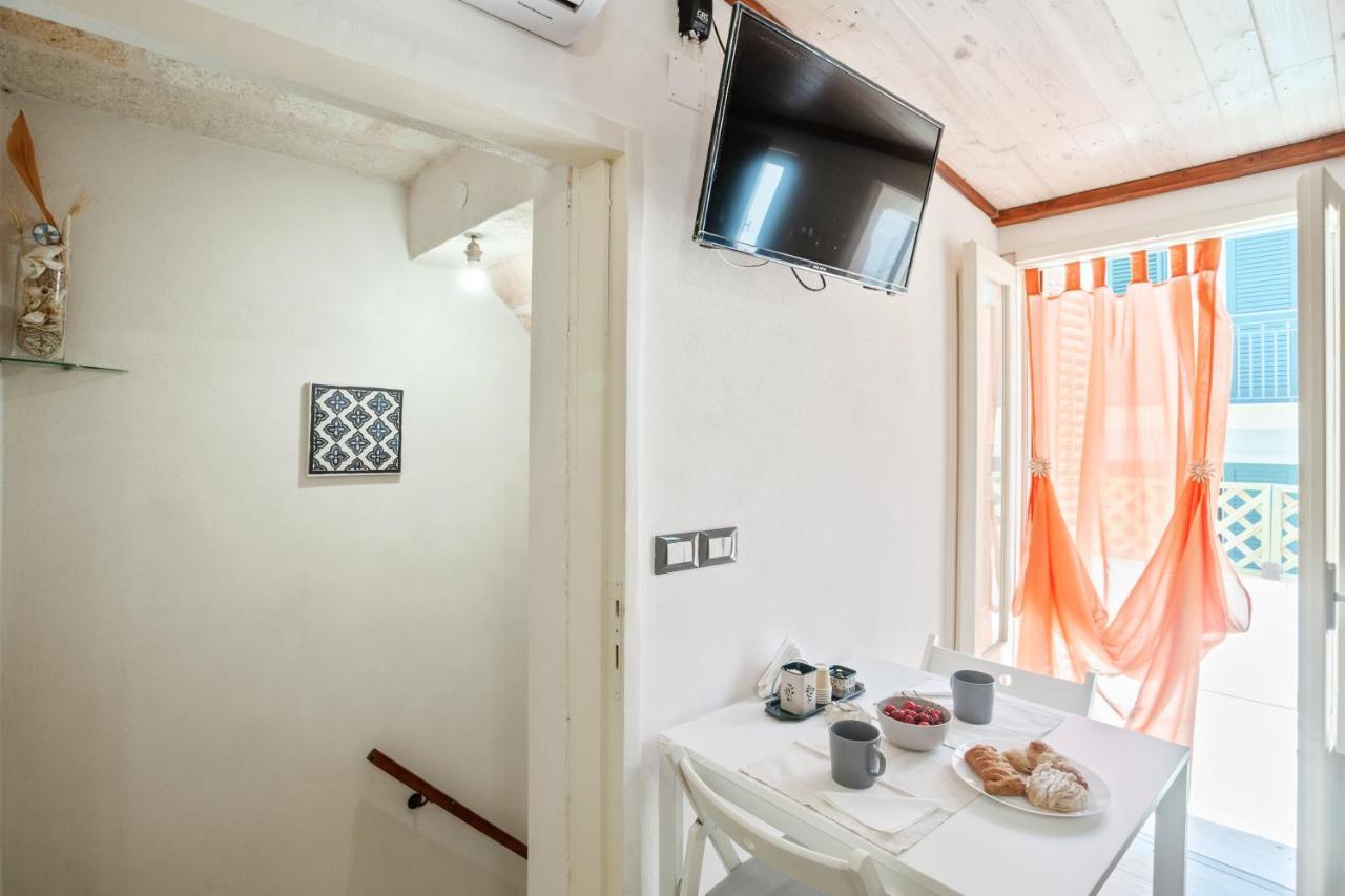 Tiny House 19 Terrace Aparment Polignano a Mare Exterior foto