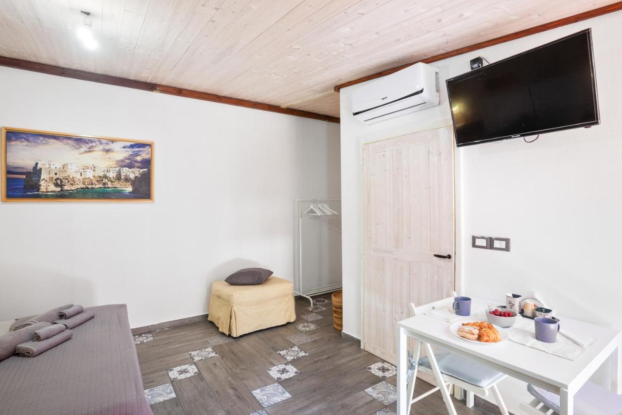 Tiny House 19 Terrace Aparment Polignano a Mare Exterior foto